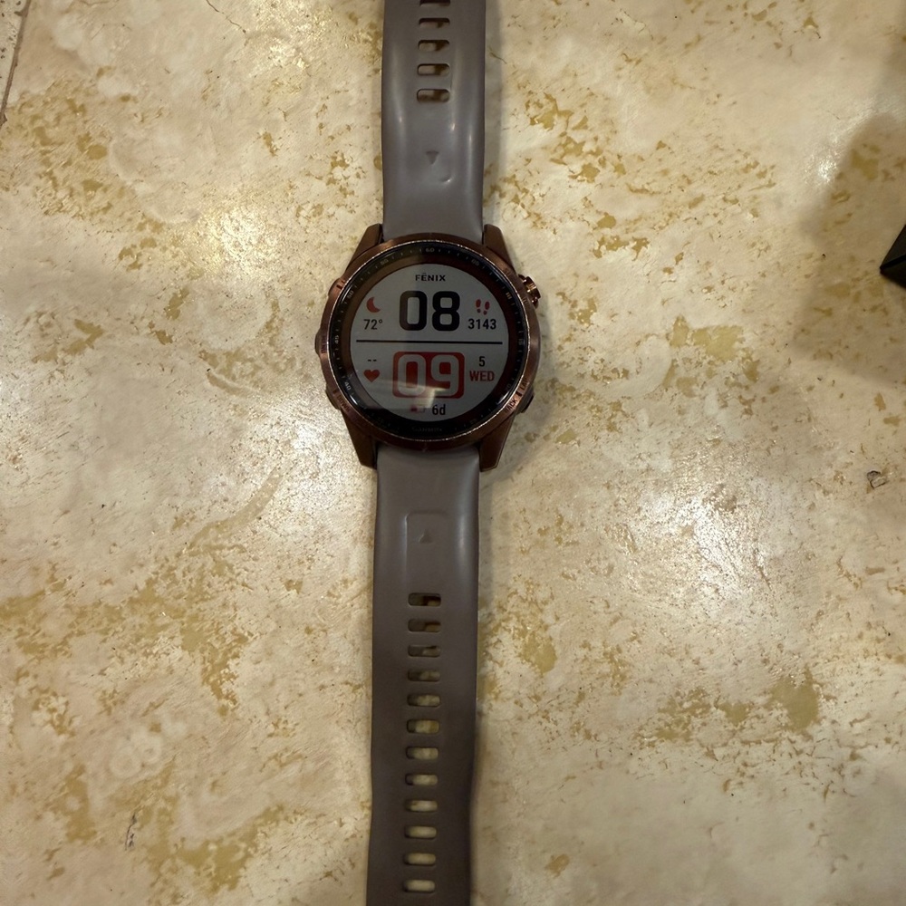 Garmin Fenix 7s Sapphire Solar Smartwatch